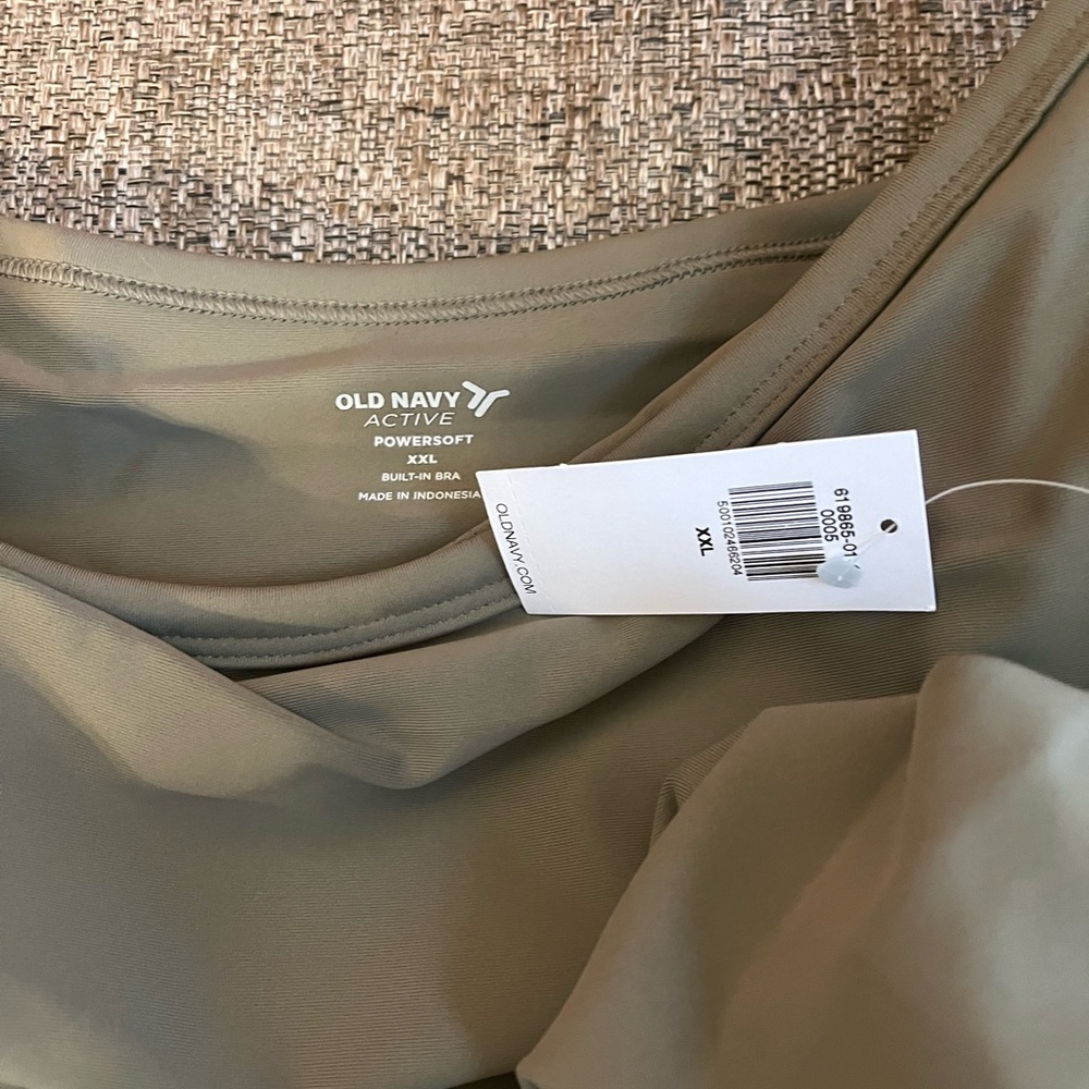 ❣️🆕Old Navy PowerSoft Cutout-Waist Bodysuit for Women -- 6-inch inseam❣️ - Picture 9 of 11